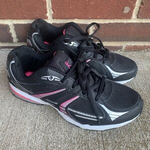 Women’s Danskin Now Black and Pink Athletic Shoes Size 9 Like New